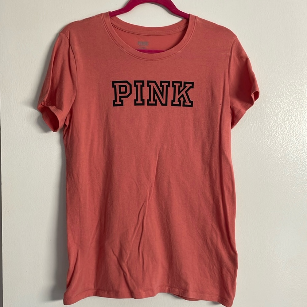 Victoria’s Secret Pink t-shirt